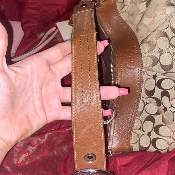 coach purse®️✔️ - Picture 6 of 6